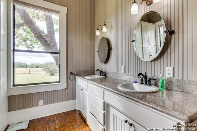 Image 17 of 26 For 121a Bartel  