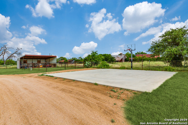 Image 19 of 26 For 121a Bartel  