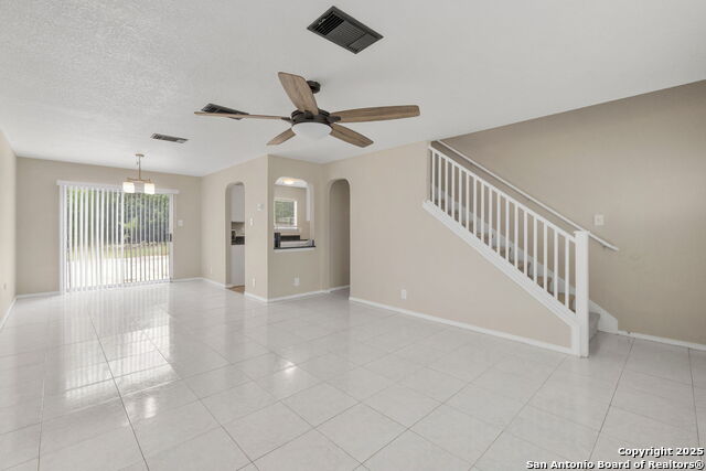 Image 7 of 29 For 11219 Bushwack