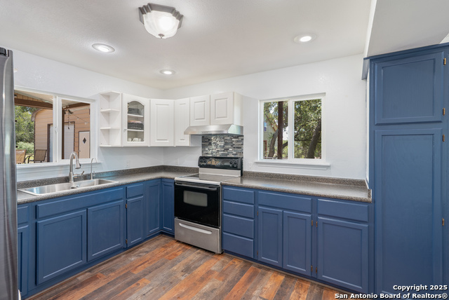 Image 11 of 30 For 267 Angel Dr