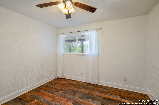 Image 16 of 30 For 267 Angel Dr