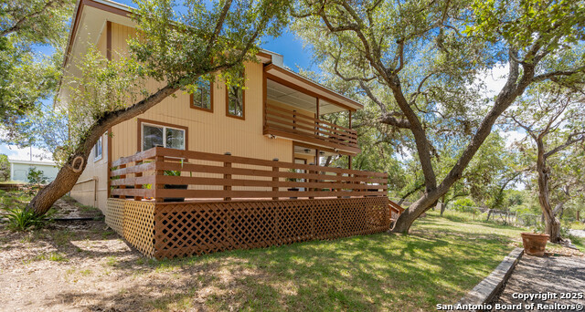 Image 5 of 30 For 267 Angel Dr