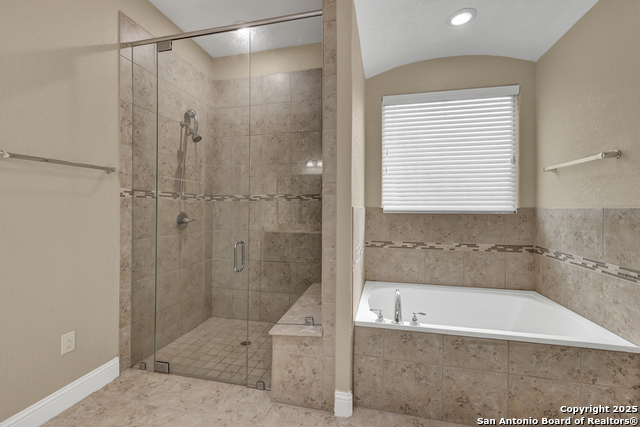 Listing photo id 14 for 2194 Ranch Loop