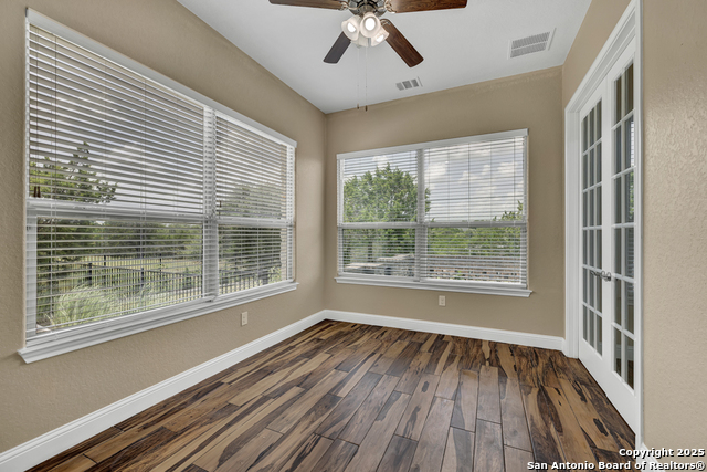 Listing photo id 16 for 2194 Ranch Loop