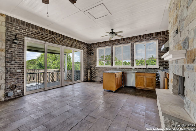 Listing photo id 27 for 2194 Ranch Loop