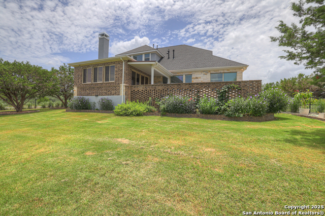 Listing photo id 33 for 2194 Ranch Loop