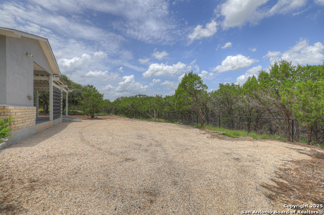 Listing photo id 36 for 2194 Ranch Loop