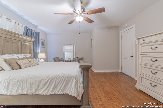 Image 30 of 43 For 759 Pyron Ave W