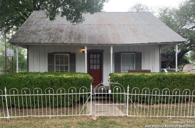 Details for 11010 Castro, LaCoste, TX 78039