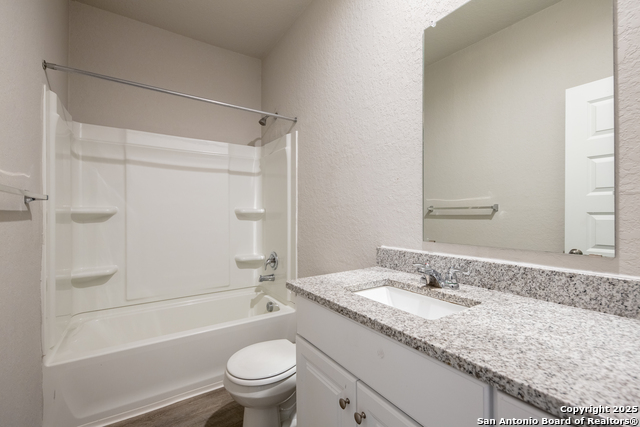 Image 21 of 24 For 1123 Thea Cove