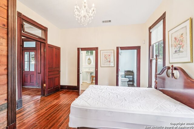 Listing photo id 23 for 109 Paso Hondo