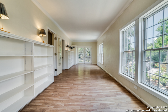 Image 11 of 12 For 235 Huisache E 1101