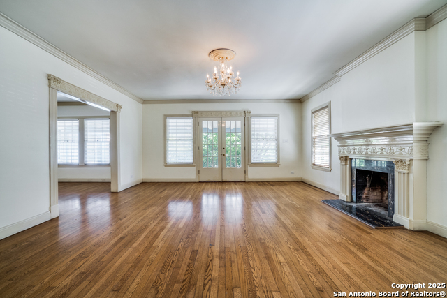 Image 3 of 12 For 235 Huisache E 1101