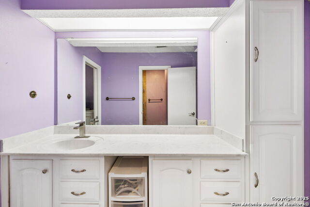 Image 21 of 36 For 1411 Saint Andrews  -