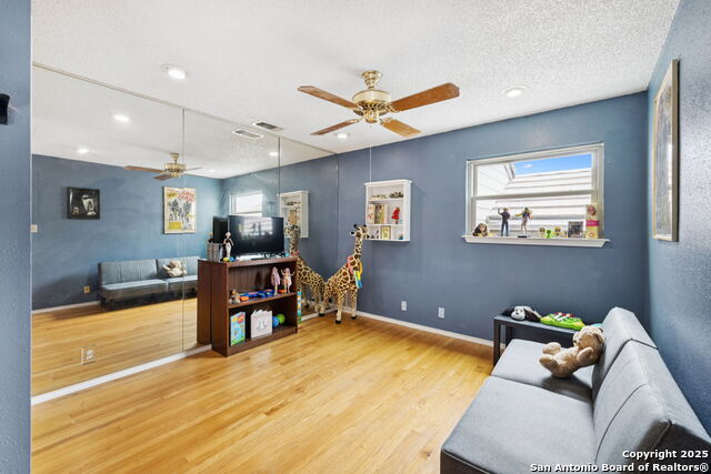 Image 27 of 36 For 1411 Saint Andrews  -