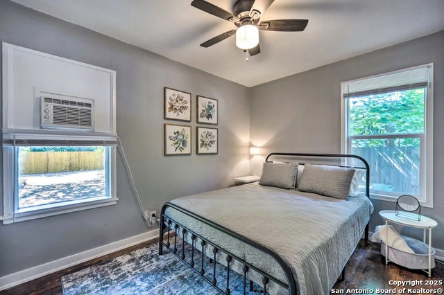 Listing photo id 8 for 1026 Haynes  