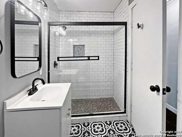 Listing photo id 23 for 1026 Haynes  