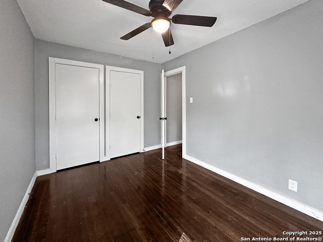 Listing photo id 24 for 1026 Haynes  