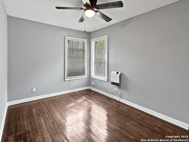 Listing photo id 26 for 1026 Haynes  