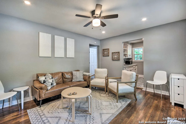 Listing photo id 1 for 1026 Haynes  