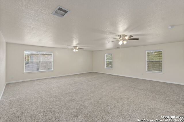 Image 24 of 33 For 213 Springtree Parkway