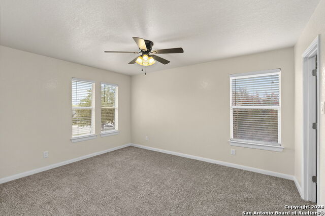 Image 29 of 33 For 213 Springtree Parkway