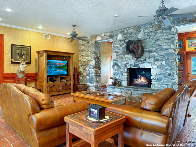 Image 8 of 34 For 1305 Camino Real