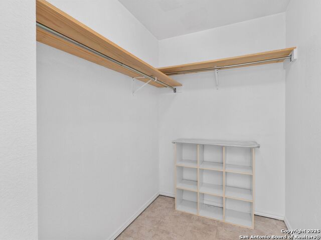 Listing photo id 8 for 10619 Marshitahs