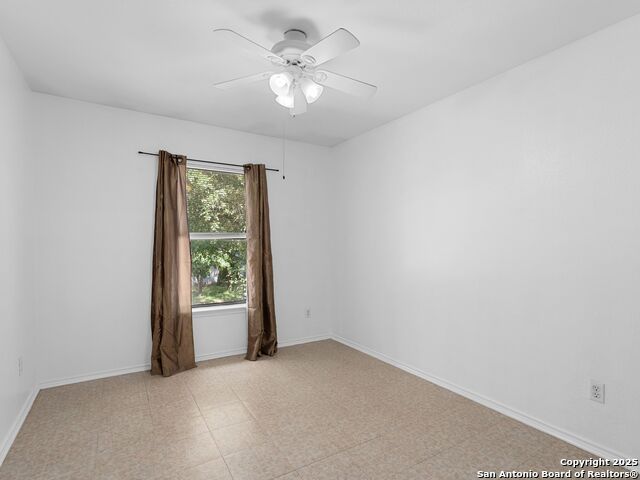 Listing photo id 9 for 10619 Marshitahs