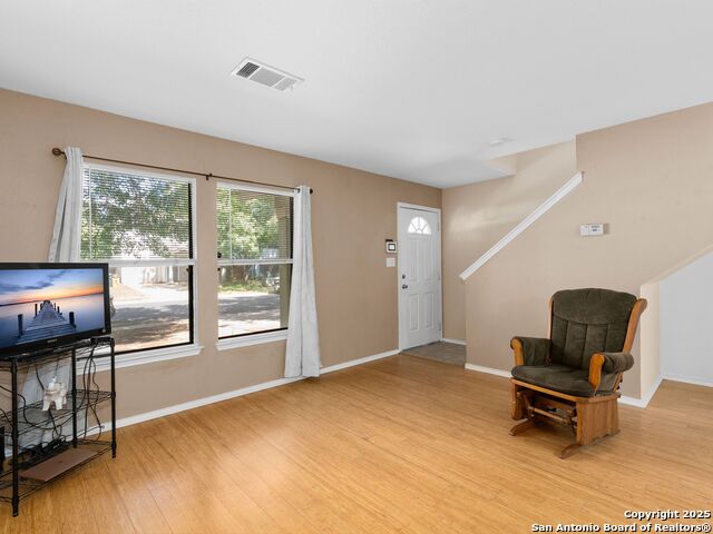 Listing photo id 2 for 10619 Marshitahs