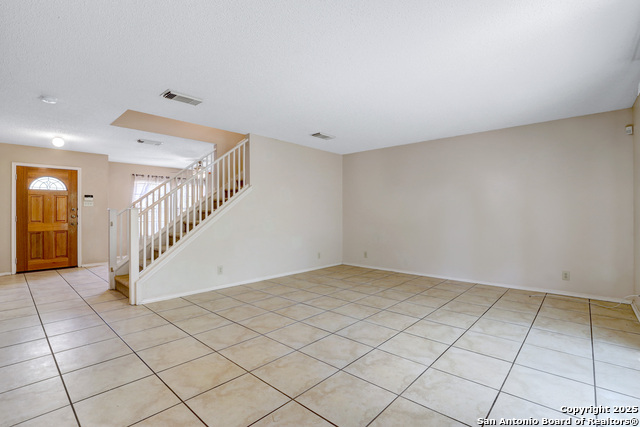 Image 4 of 24 For 10831 Winter Creek