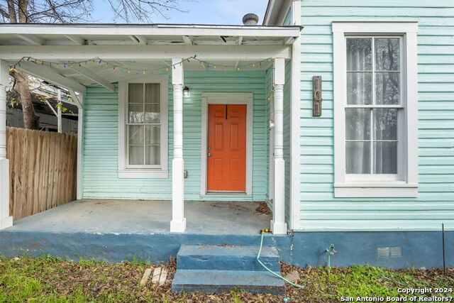 Image 2 of 22 For 101 Alder  