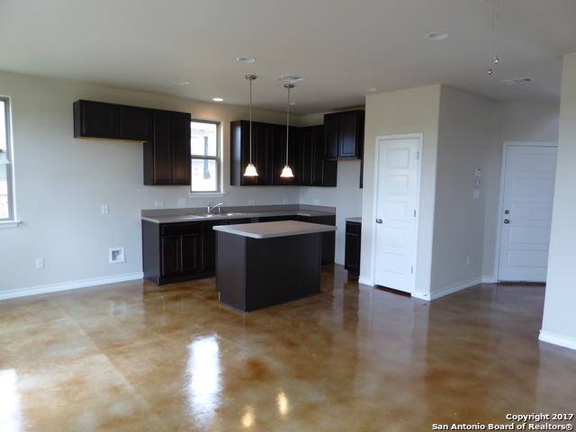 Image 4 of 23 For 9626 Autumn Pl