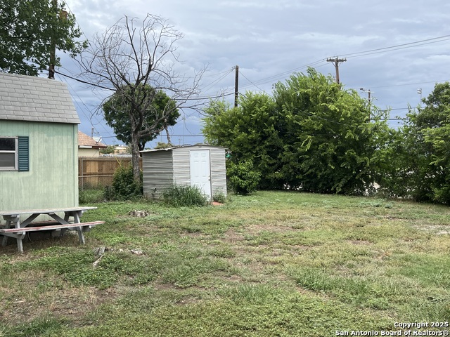 Image 15 of 16 For 103 Elkins  