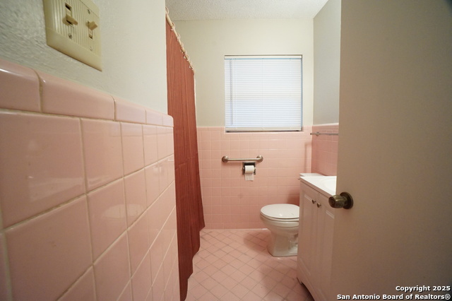 Image 8 of 16 For 103 Elkins  