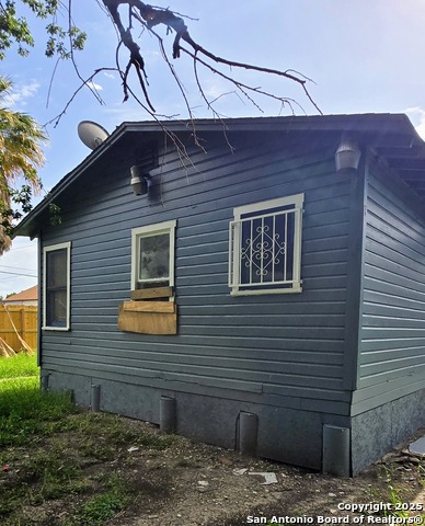 Listing photo id 9 for 3017 Colima