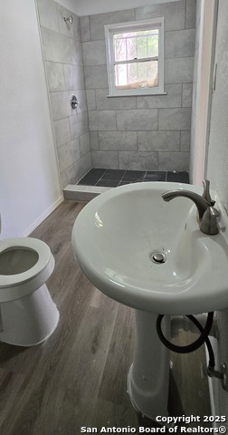 Listing photo id 6 for 3017 Colima