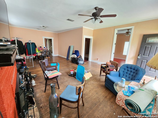 Image 21 of 54 For 622 Cedar E