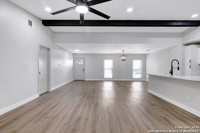 Image 12 of 43 For 5807 Sun Ridge