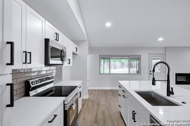 Image 18 of 43 For 5807 Sun Ridge