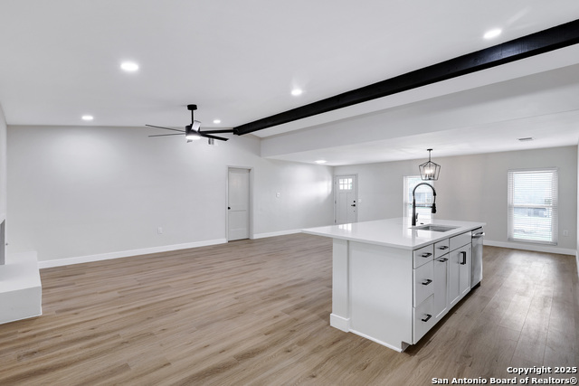 Image 19 of 43 For 5807 Sun Ridge