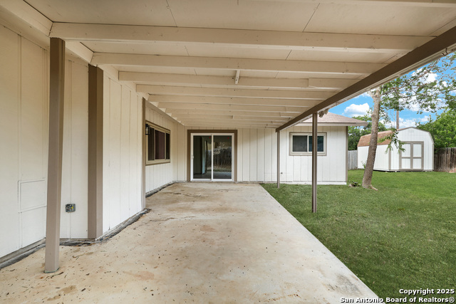 Image 40 of 43 For 5807 Sun Ridge