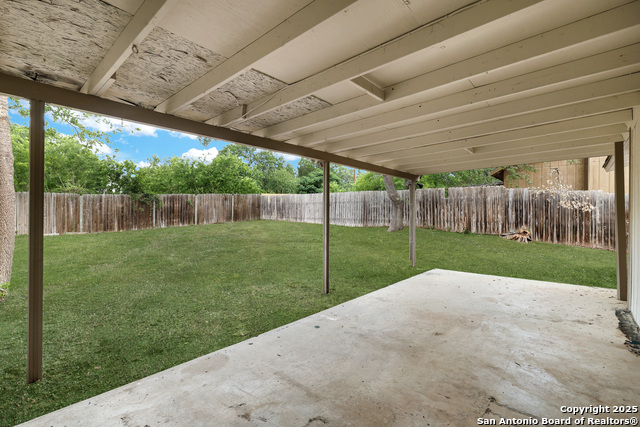 Image 41 of 43 For 5807 Sun Ridge