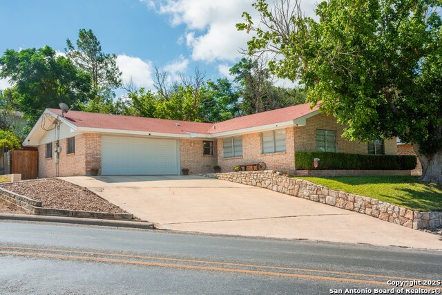 Details for 1000 Barbara Ann, Kerrville, TX 78028