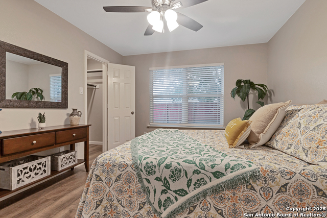 Image 18 of 26 For 10630 Shaenview