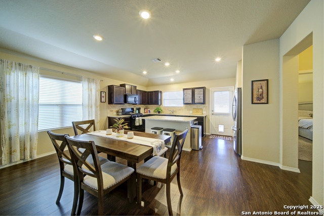 Image 8 of 28 For 8510 Terlingua Cv
