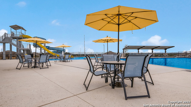 Listing photo id 43 for 14818 Pearl Flats