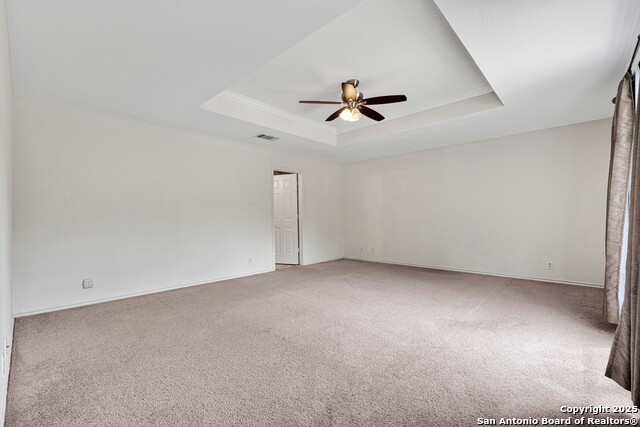 Image 17 of 24 For 5827 Waterford Oaks