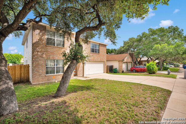 Image 2 of 24 For 5827 Waterford Oaks