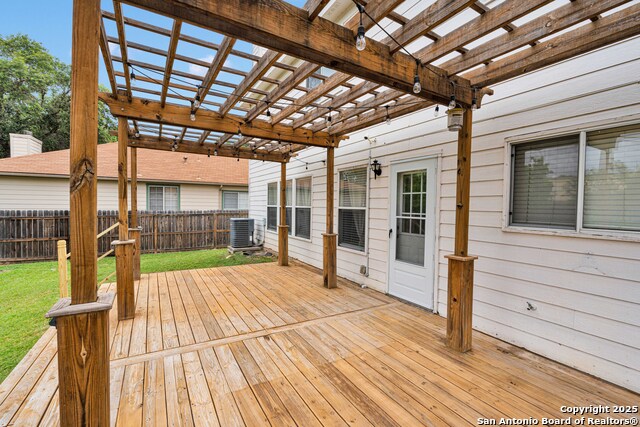 Image 22 of 24 For 5827 Waterford Oaks
